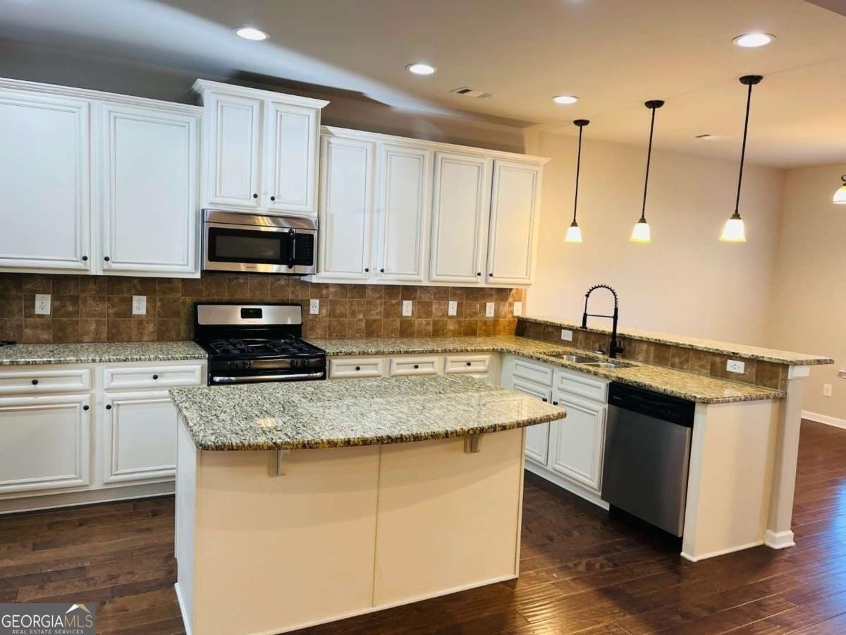 7 Hollow Way Point - Photo 5 of 50