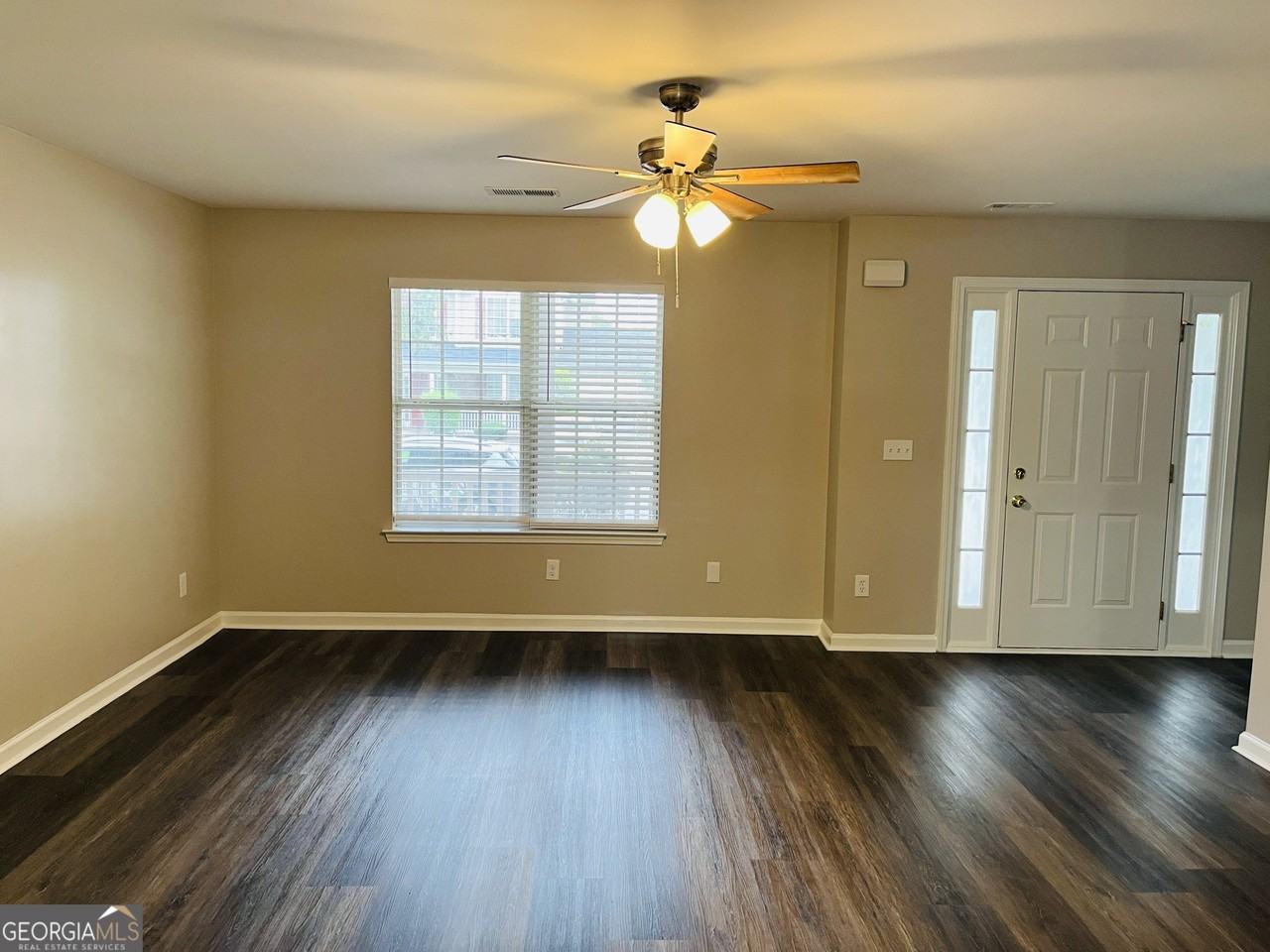 3510 Brookstone Way - Photo 6 of 32