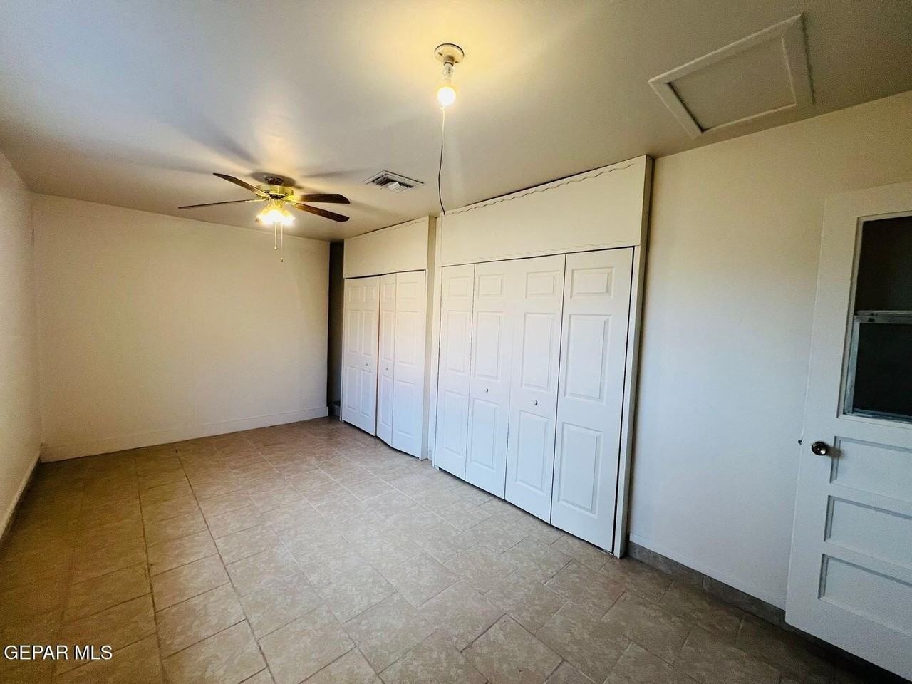 9632 Montwood Drive - Photo 5 of 23