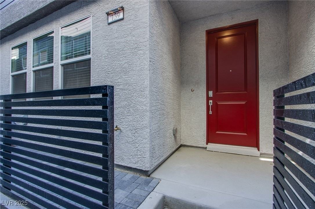 139 Aqua Commons Ln - Photo 2 of 24