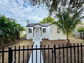 569 Northwest 42nd Street - Photo 1 of 1