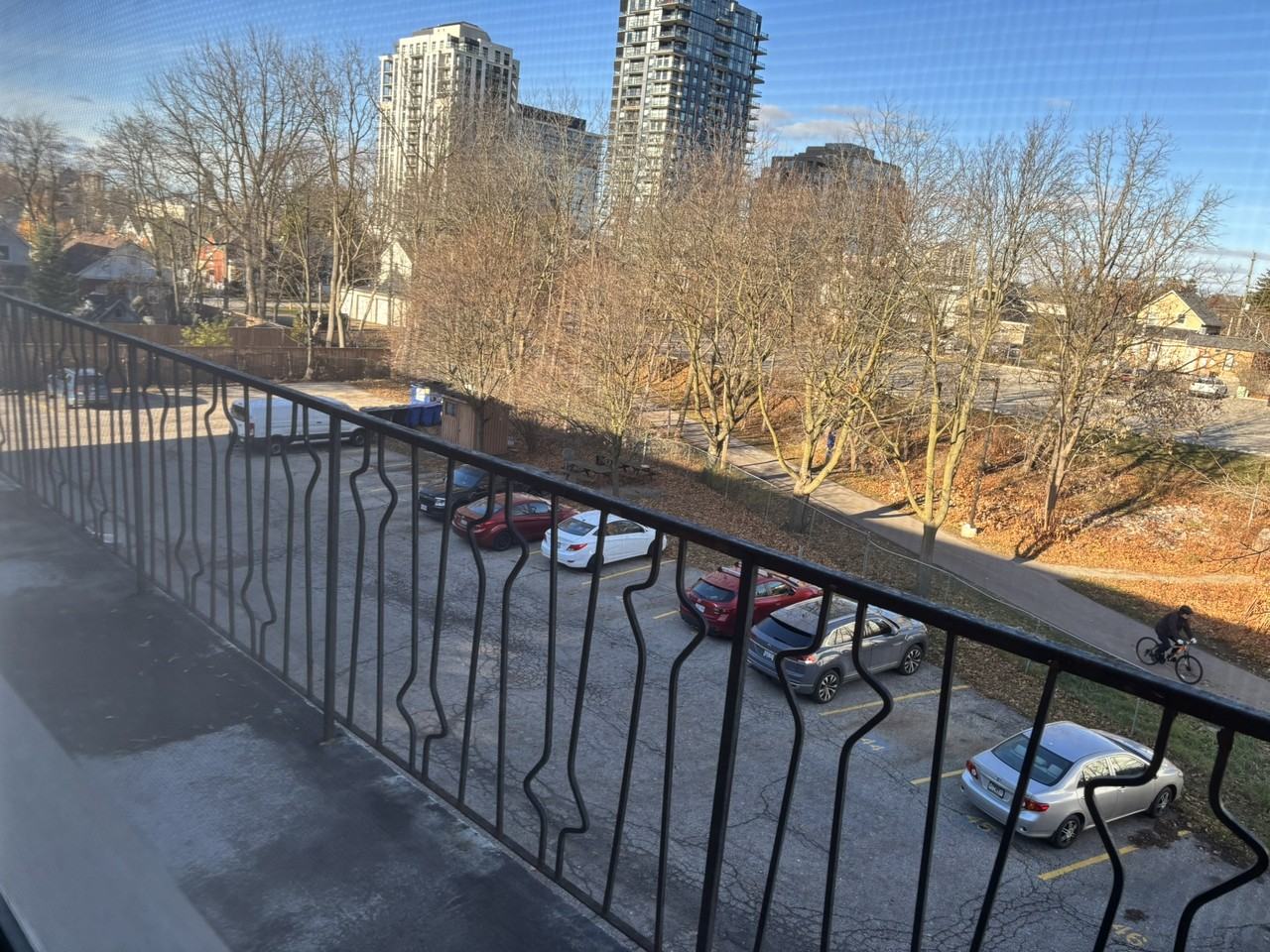 10 Esson St #404 - Photo 5 of 9