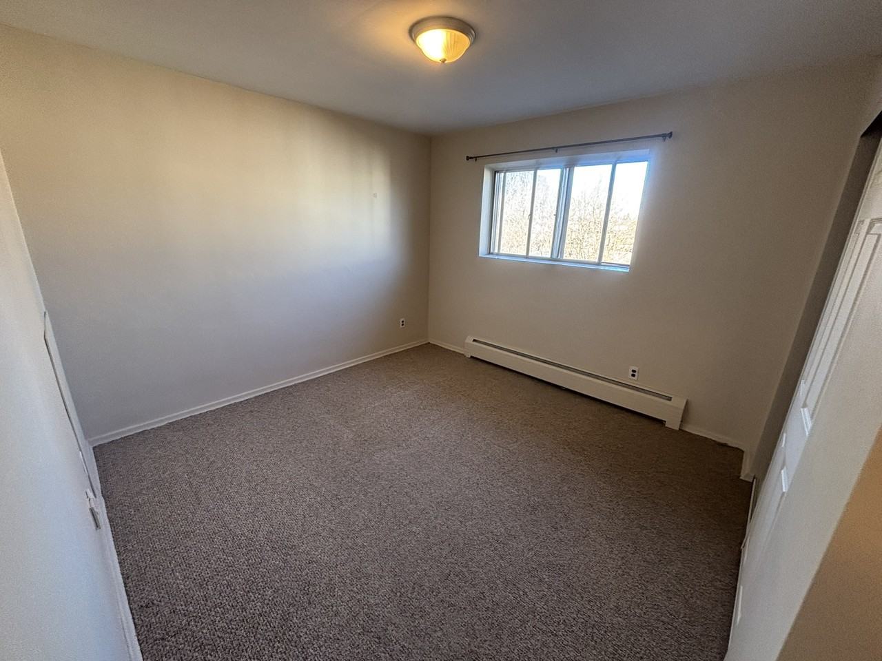 10 Esson St #404 - Photo 7 of 9