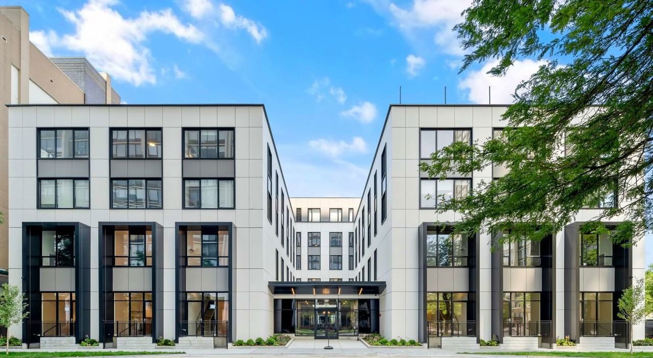 5440 N Sheridan Rd #101