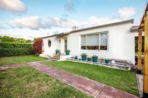 featured image of 1050 Northwest 46th Street #1050