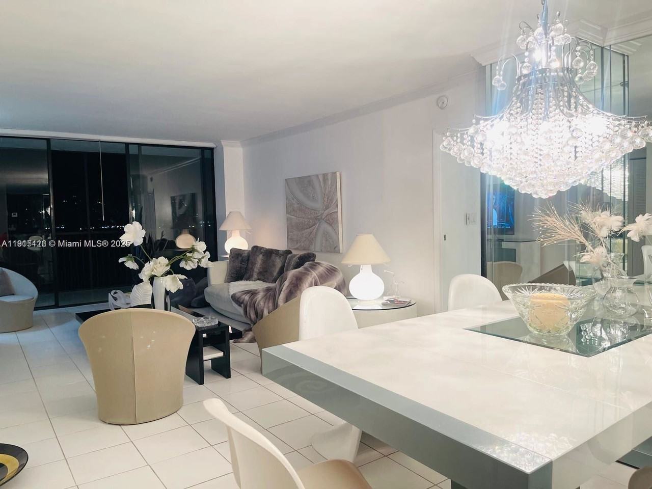 20301 W Country Club Dr #1226 - Photo 6 of 8