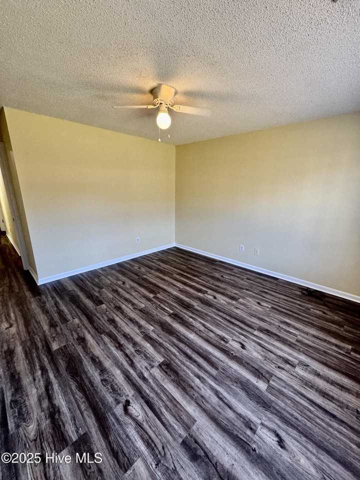 3305 Moseley Dr Unit A #A - Photo 5 of 14