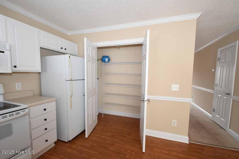 4130 Dudleys Grant Dr Apt G #G - Photo 7 of 17