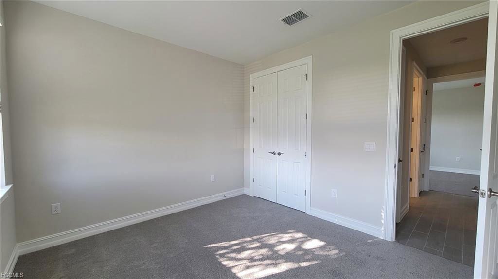 3930 Sw 16th Pl - Photo 4 of 8