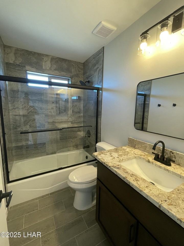 2989 Palisades Drive #A - Photo 3 of 15