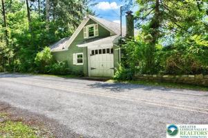 featured image of 5449 De Pues Road