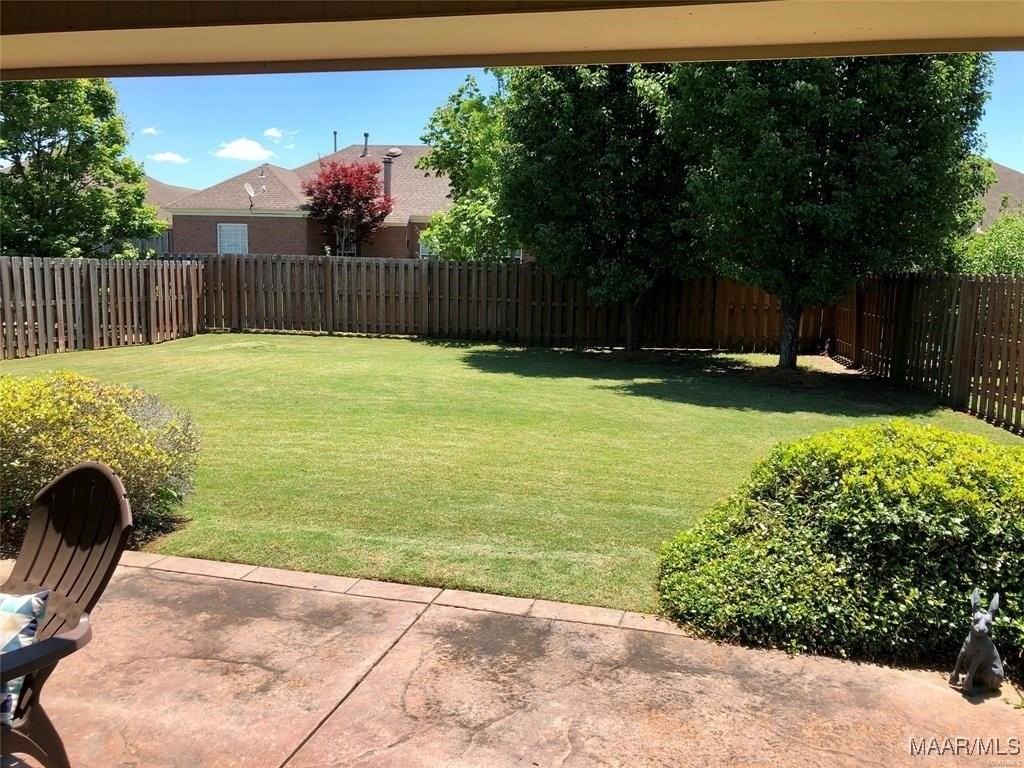 9225 Harrington Cir - Photo 2 of 23