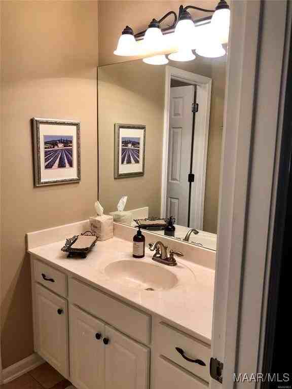 9225 Harrington Cir - Photo 7 of 23