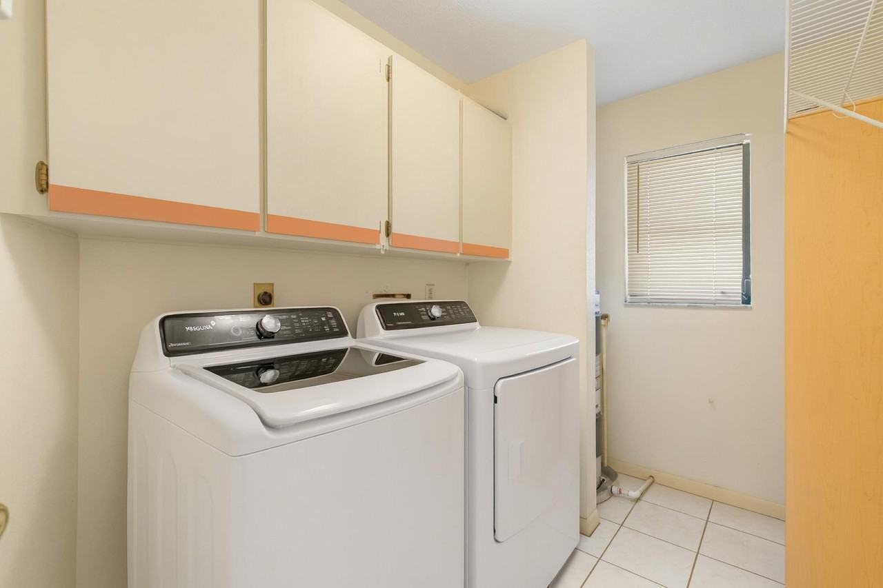 Midway Blvd - Photo 4 of 7