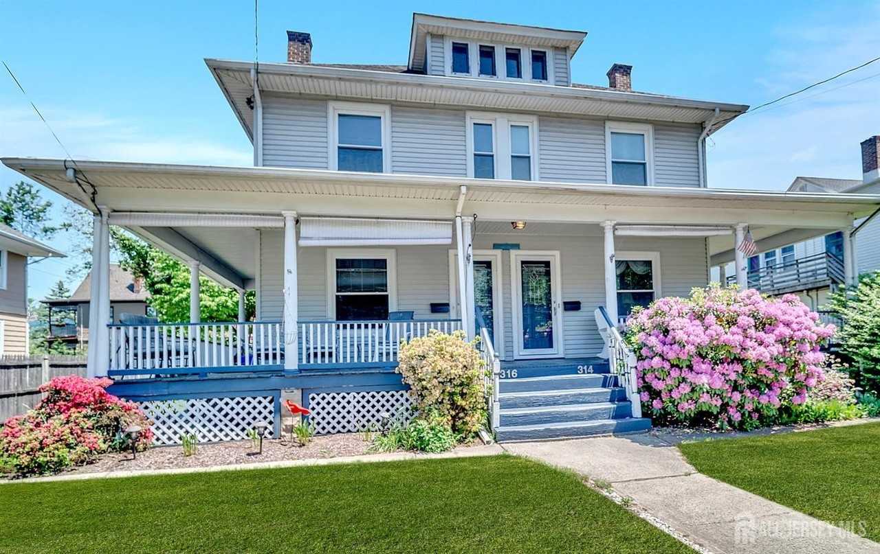 314 Park Pl #314 - Photo 2 of 26