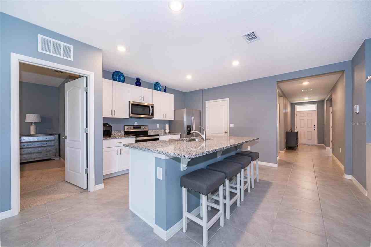 531 Emily Glen St - Photo 6 of 26