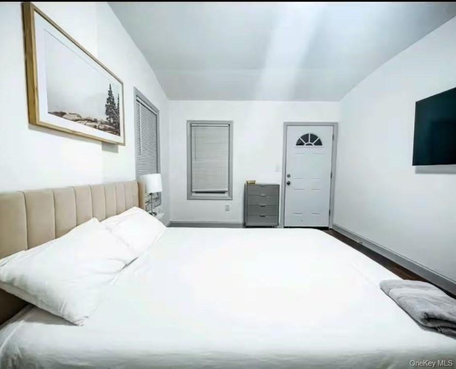 18825 Keeseville Ave Unit 1 #1 - Photo 6 of 8