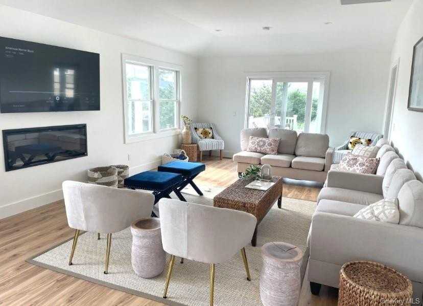 800 Dune Rd - Photo 6 of 19