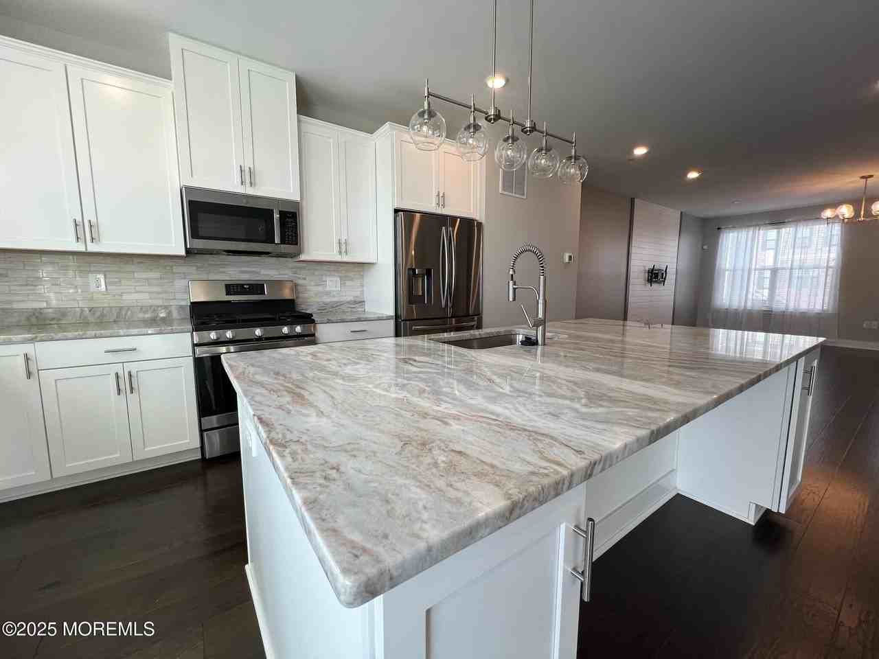 32 Mariveles Way - Photo 3 of 28