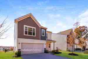 featured image of 360 Hollingswood Drive