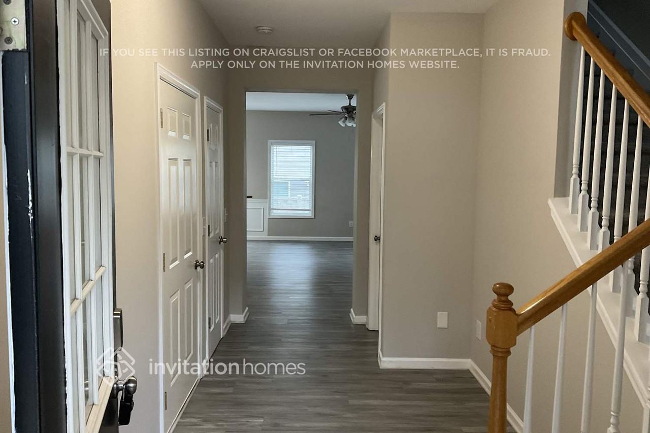 1816 Willow Branch Lane - Photo 4 of 22