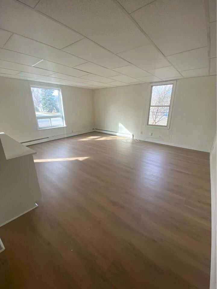 324 Vidal St S #1 - Photo 2 of 10