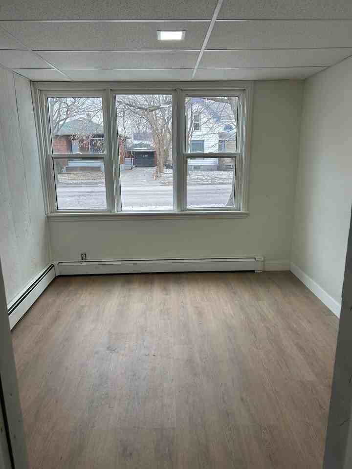 324 Vidal St S #1 - Photo 6 of 10