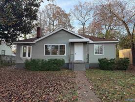 1903 Enolam Boulevard Southeast - Photo 1 of 1