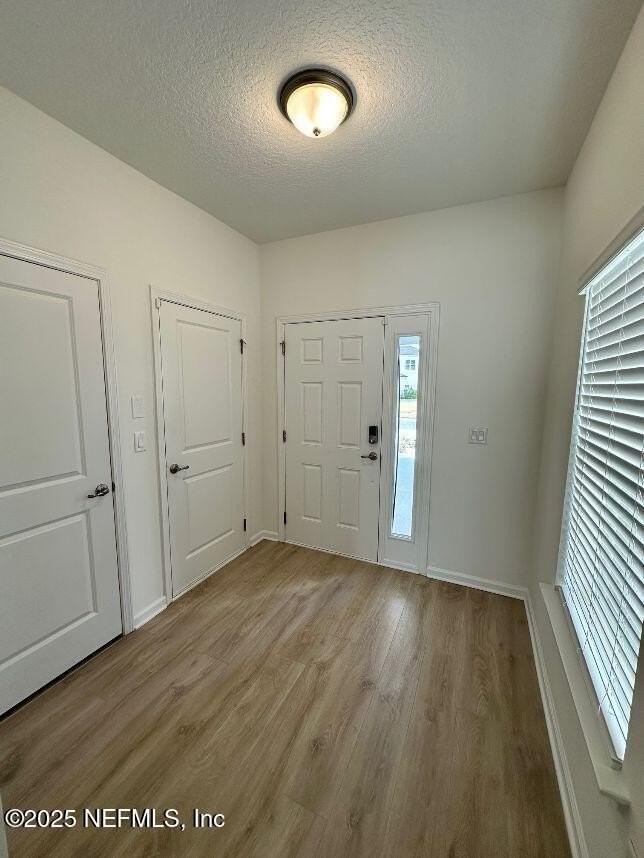 564 Stargaze Ln - Photo 3 of 21