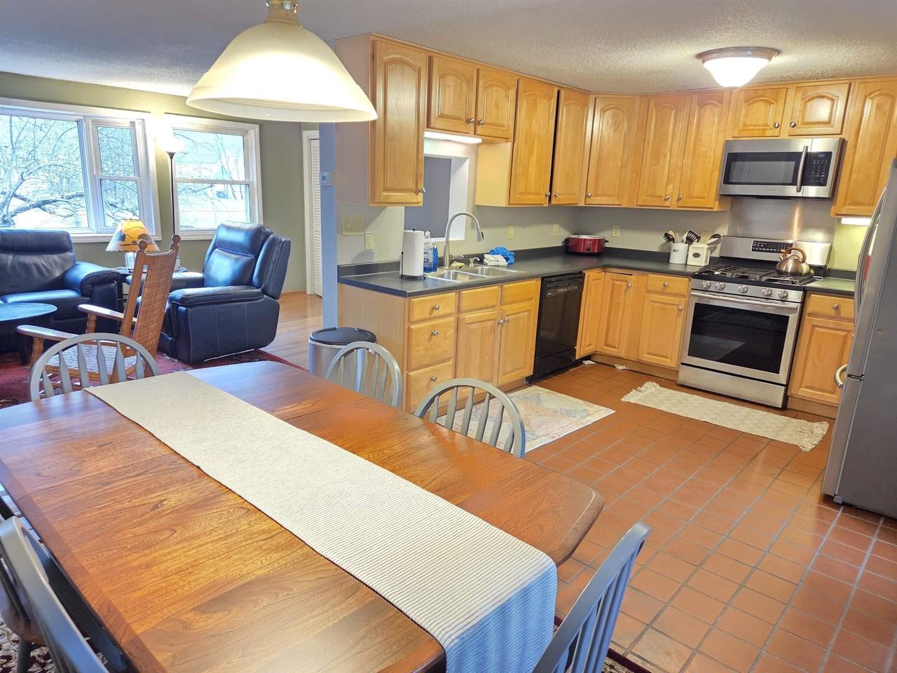 15 15 Broomstick Lane - Photo 2 of 14