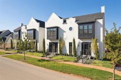 18835 18835 Selah Way - Photo 1 of 1