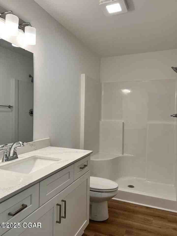 201 Eagle Edge Ave - Photo 5 of 6