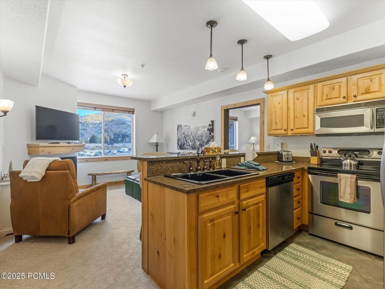 2669 Canyons Resort Dr Unit 310 #310AB - Photo 3 of 25