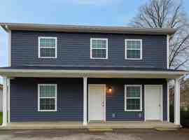 featured image of 1412 Magnolia St #C