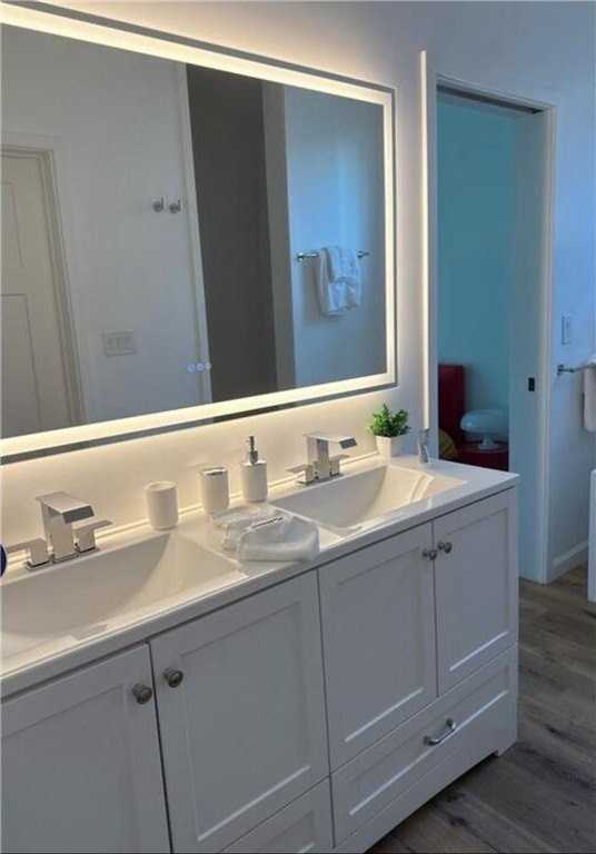 1013 Gardner Street - Photo 5 of 8