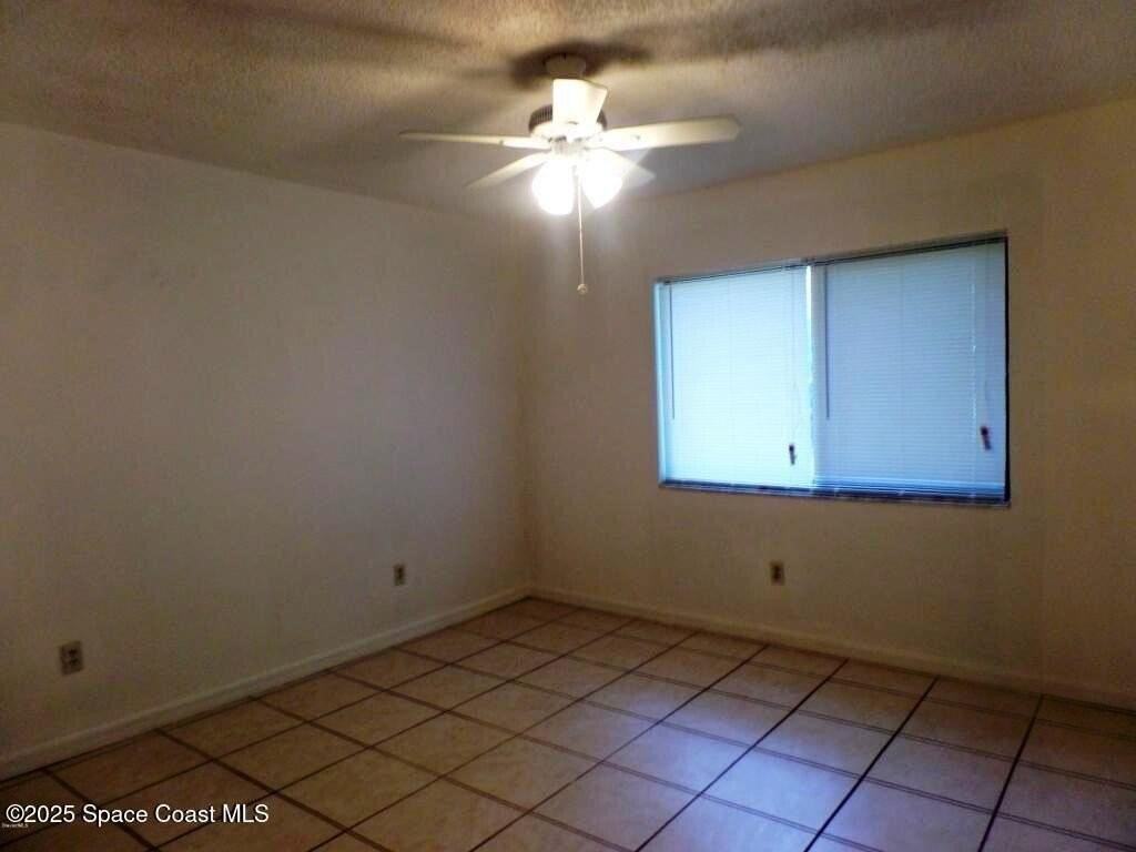 219 Olmstead Dr - Photo 5 of 7