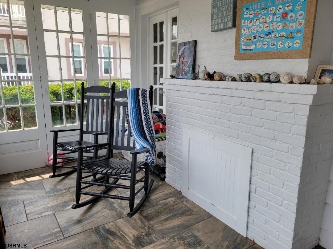 20 S Martindale Ave - Photo 2 of 14