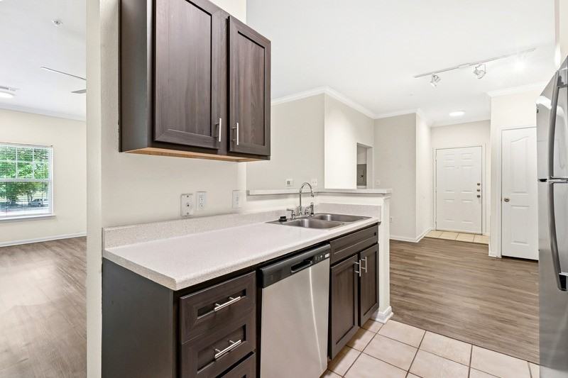 Indigo Pointe - Photo 4 of 32