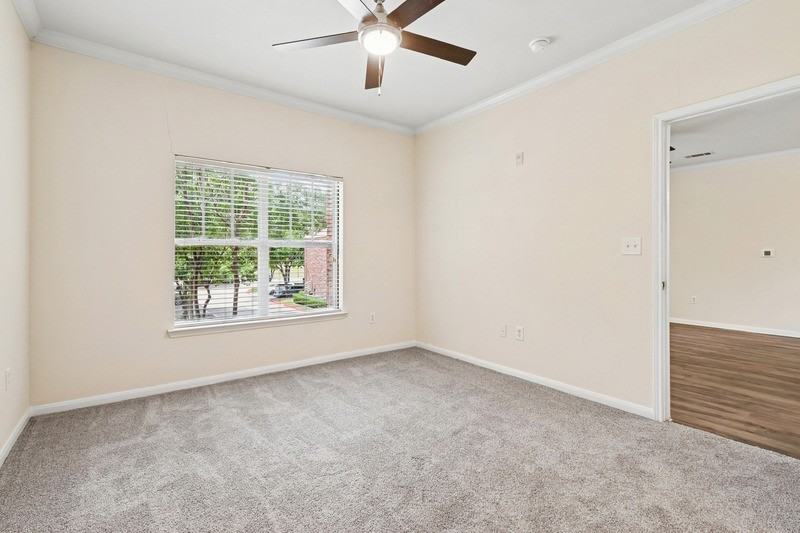 Indigo Pointe - Photo 6 of 33