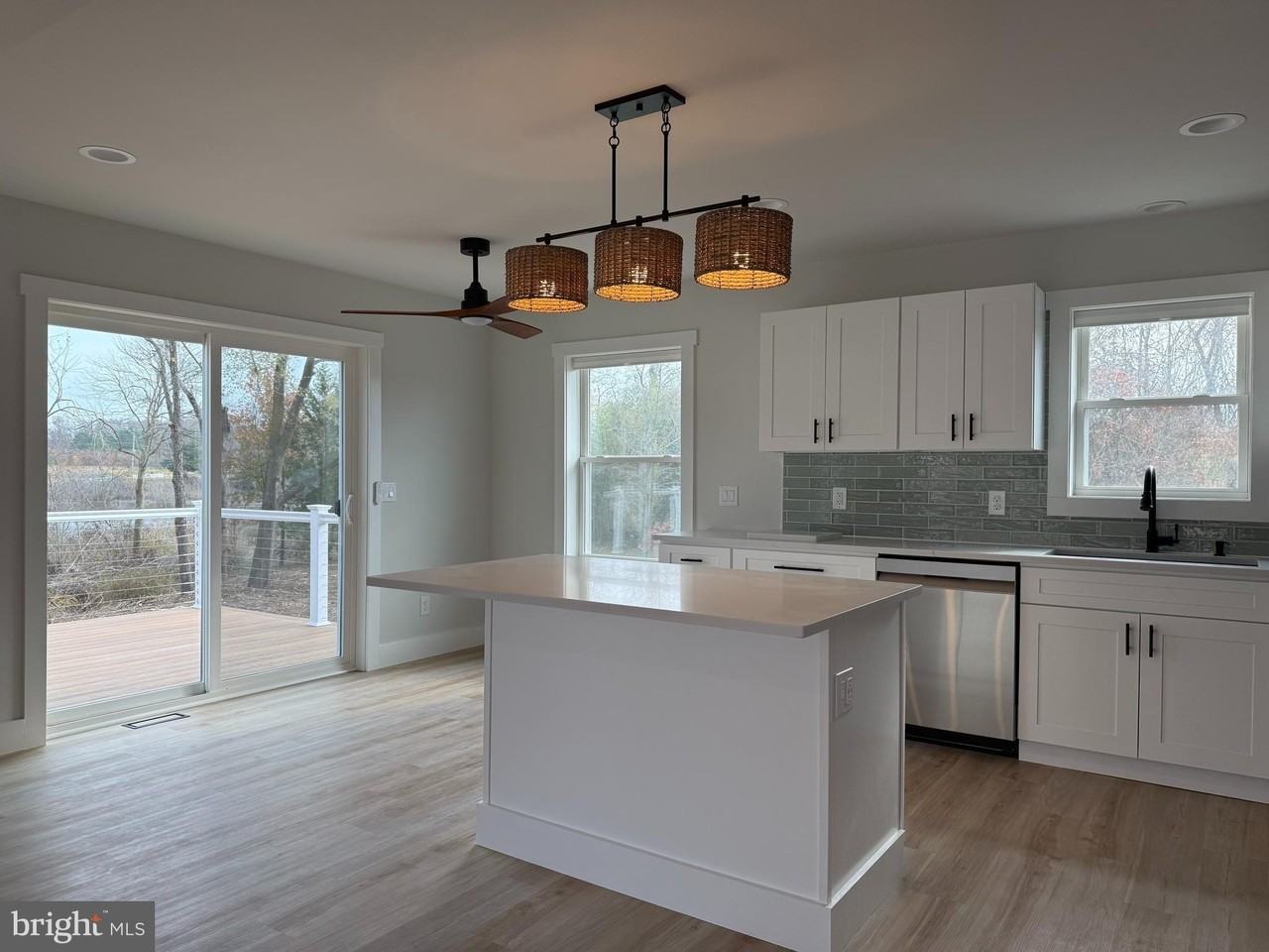 44A Cedar Beach Rd - Photo 5 of 15