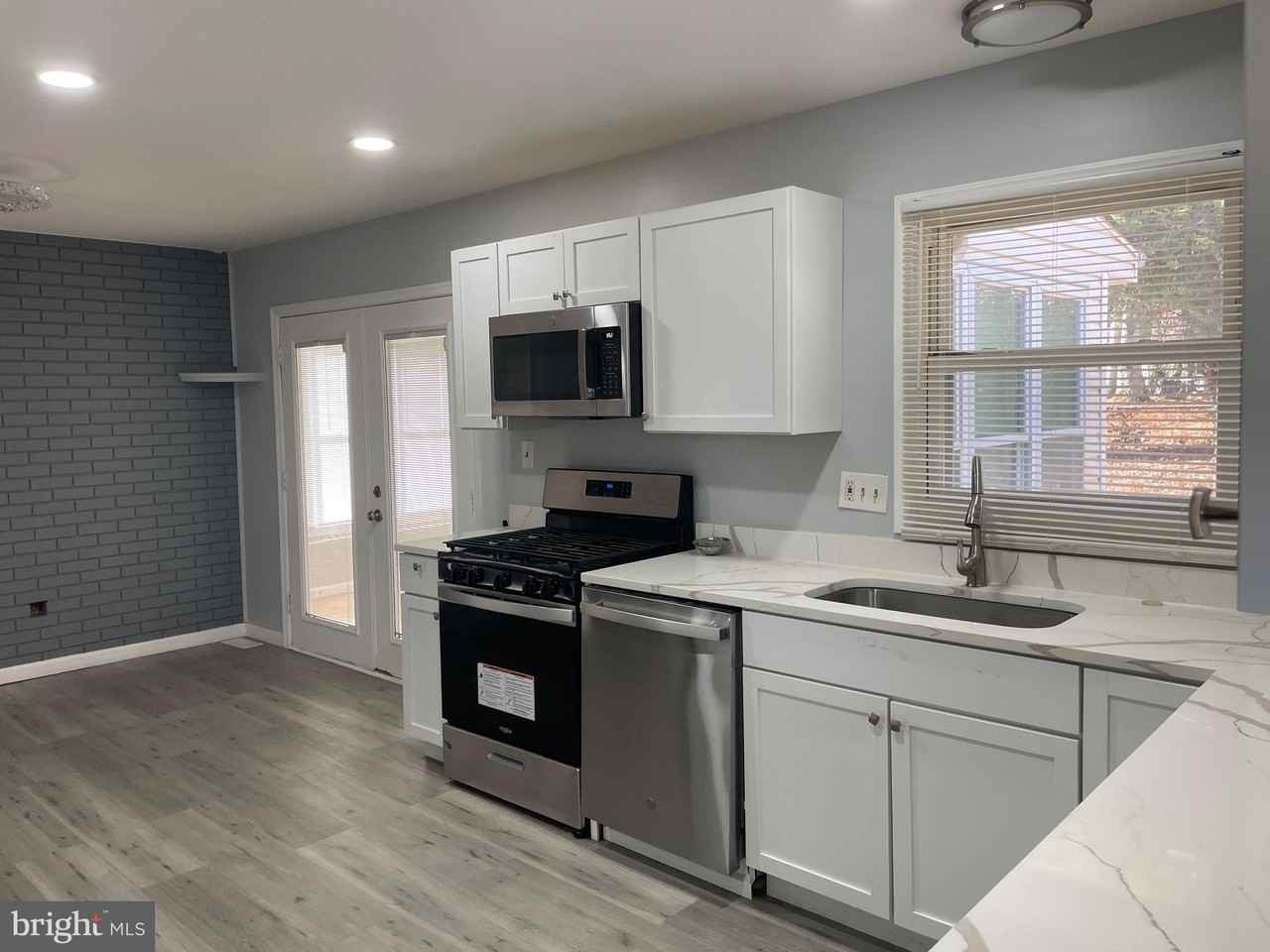 229 Garner Avenue - Photo 5 of 25