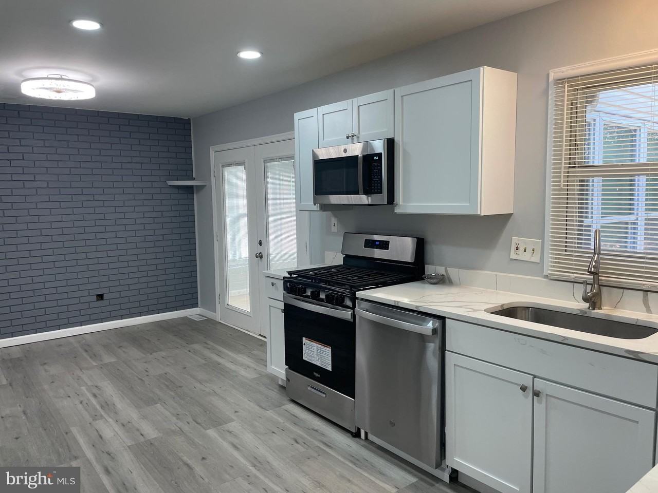 229 Garner Avenue - Photo 6 of 25