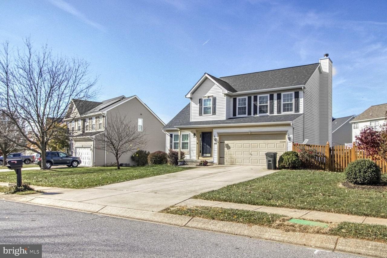 3228 Morefield Court - Photo 3 of 29