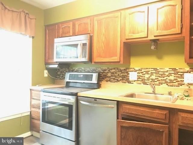 4911 7th Road South #4911 - Photo 4 of 21