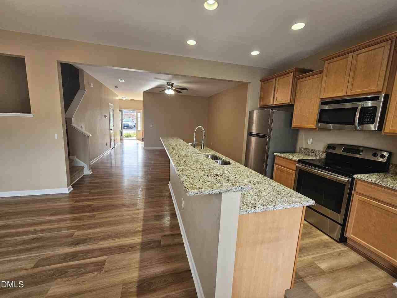 30 Reunion Court - Photo 7 of 29