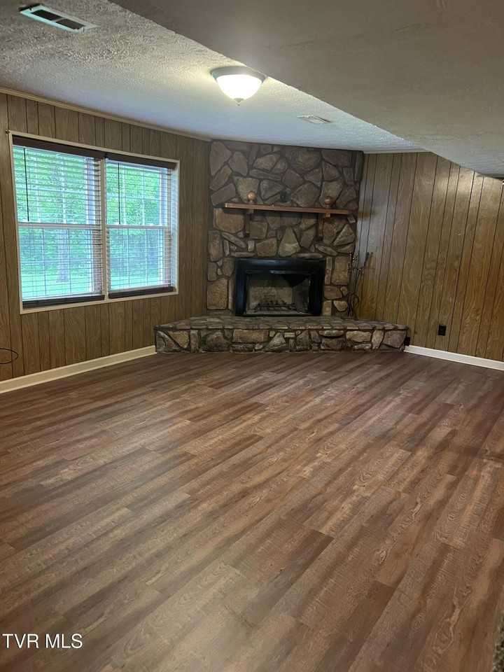 148 Green Pond Rd - Photo 6 of 6