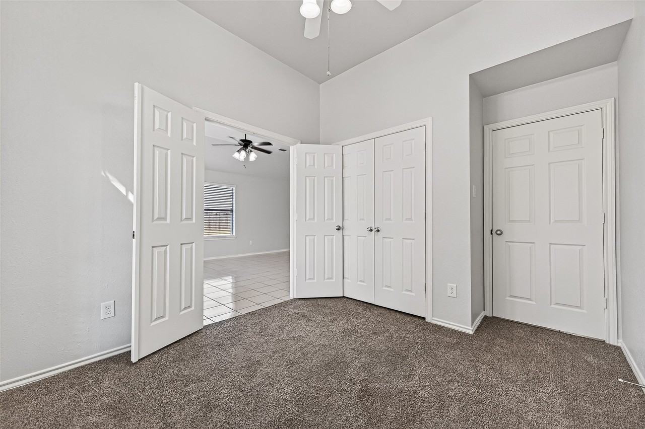 3314 Zubin Lane - Photo 7 of 45