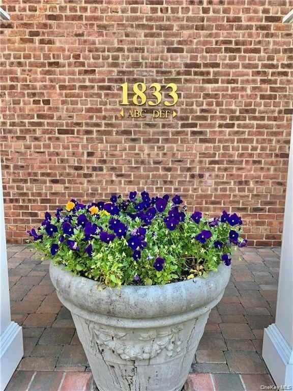 1833 Palmer Ave - Photo 6 of 25