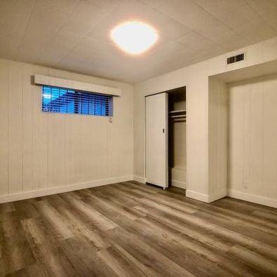 2620 East 1st Avenue - Photo 4 of 12