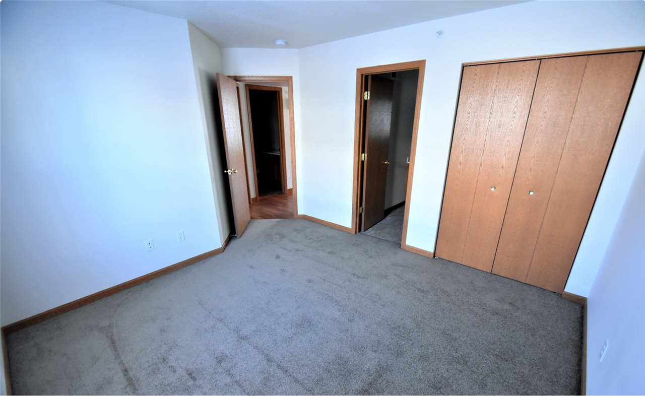 Prairie Ridge Apartments - Photo 2 of 50